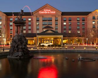 Hilton Garden Inn Atlanta Airport/Millennium Center - College Park - Rakennus