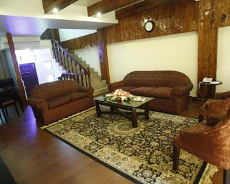 Hotel One Bhurban - Murree - Sala de estar