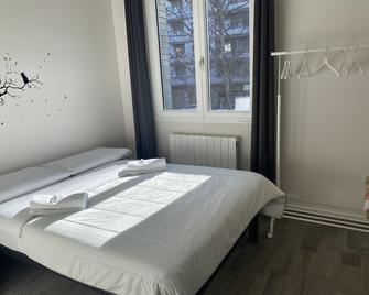 Hightown Hotel - Milan - Bedroom