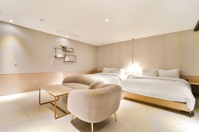 هاوند هوتل سيوميون - بومتشيون