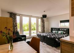 Hofwestdijk - Vrouwenpolder - Slaapkamer