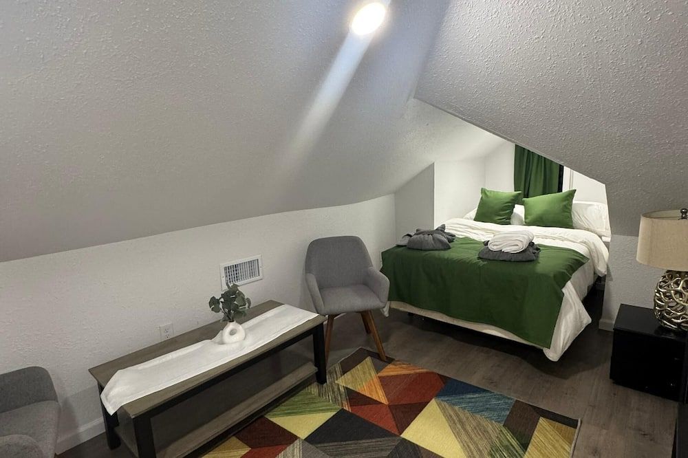 Naryn Guest house - לוס אנג'לס - חדר שינה