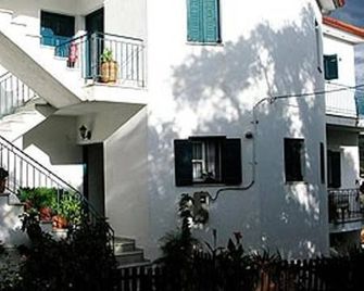 Villa Matina - Parga - Building