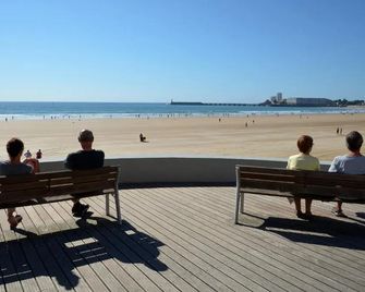 Camping Le Puits Rochais - Château-d’Olonne - Playa