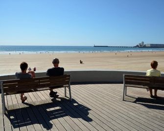 Camping Le Puits Rochais - Château-d’Olonne - Пляж