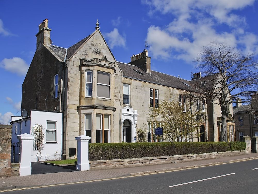 Miller House - אייר - בניין