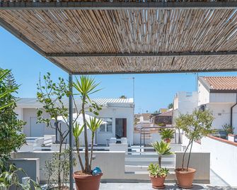 Stefany Holiday House - Santa Croce Camerina - Balcón