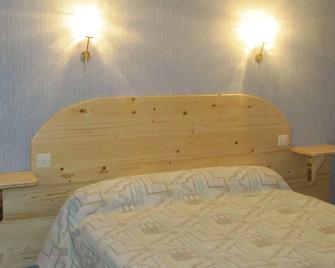 Hôtel Des Rochers - Marvejols - Slaapkamer