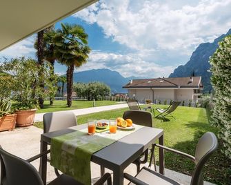 La Busa Apartments - Garda Chill Out - Riva del Garda - Patio