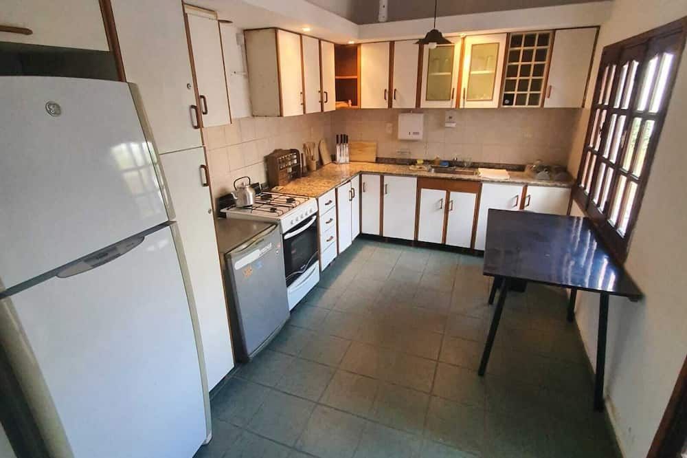Güemes Hostel Cordoba - Córdoba - Küche