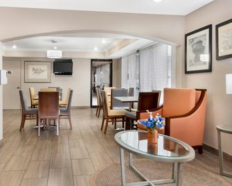 Quality Inn & Suites Decatur - Priceville I-65 - Priceville - Restaurant