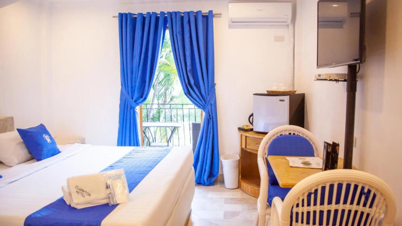 Clarkton Hotel Apartment