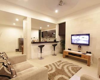 The Adnyana Villas & Spa - North Kuta - Living room
