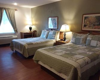 Chatuge Mountain Inn - Hayesville - Bedroom