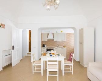 La Borragine Apartament - Positano - Spisesal
