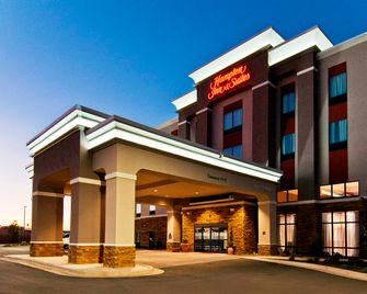Hampton Inn and Suites Pauls Valley - Pauls Valley - Gebäude