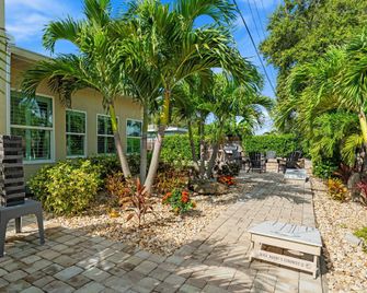445 Watts Way - Cocoa Beach