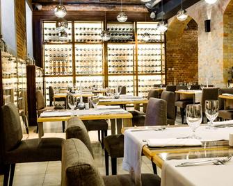 كيو هوتل جراند كرو جدانسك - غدانسك - مطعم