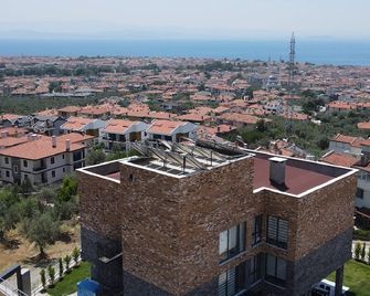 Ornella Butik Otel - Altınoluk - Outdoor view