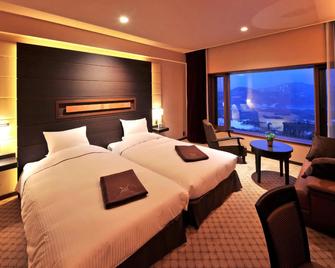 Akakura Kanko Hotel - Myoko - Bedroom