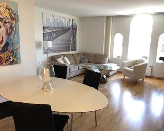Premium Apt. City Centrum Sandefjord - Sandefjord - Olohuone