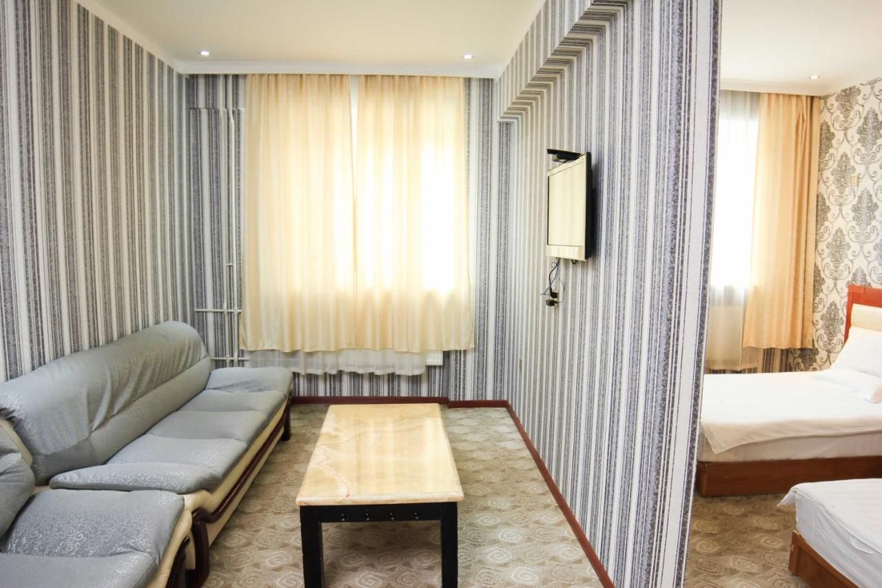 Guide Hotel thumbnail 2