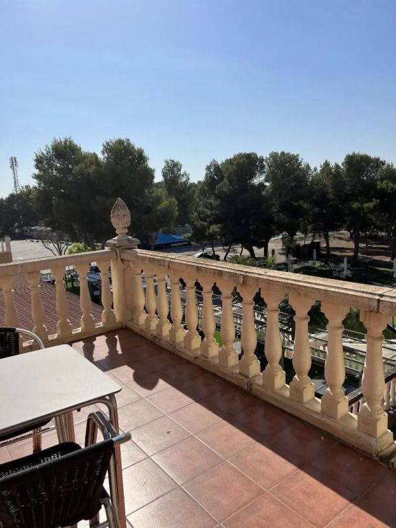 Hotel El Cisne - זראגוזה - מרפסת