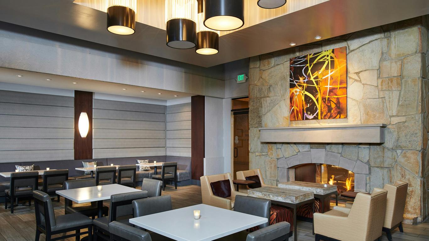 DoubleTree by Hilton Hotel Salt Lake City Airport