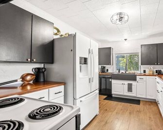 Butte Bungalow - Бутт - Кухня