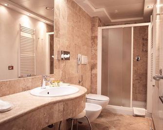 River Palace Hotel - Atyrau