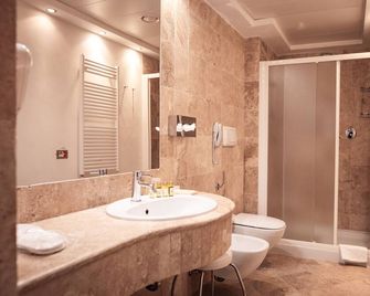 River Palace Hotel - Atyrau