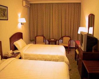 Super 8 Beijing Guo Mao - Beijing - Bedroom
