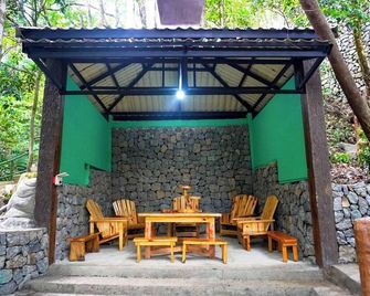 Vacation House in Baguio - Tuba - Patio