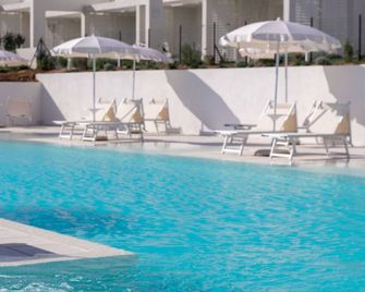 Stunning Capo Falcone Charming Apartments, 1 Bed Comfort Apt sleeps 4 with Child - Stintino - Pool