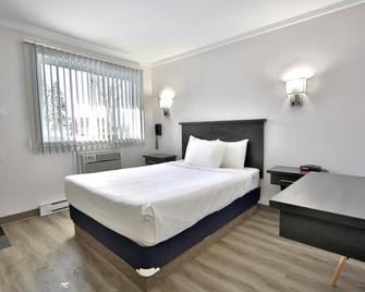 Motel Newstar Laval - Laval - Bedroom