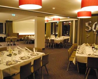 Hotel am Berg Eßlingen - Esslingen am Neckar - Restaurant