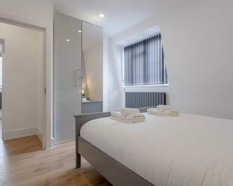 Gorgeous Duplex near Canary Wharf, Excel & O2 - London - Bedroom