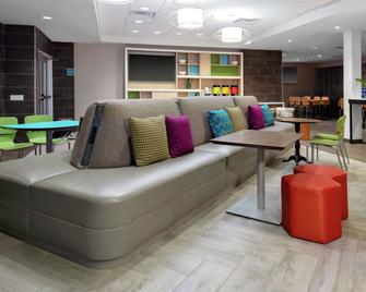 Home2 Suites by Hilton North Charleston University Blvd - Норт-Чарльзтон - Лаунж