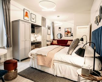 The Town House - Douglas - Soverom