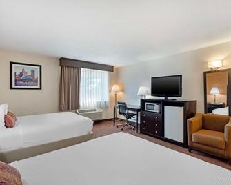 Best Western Des Plaines Inn - Des Plaines - Bedroom