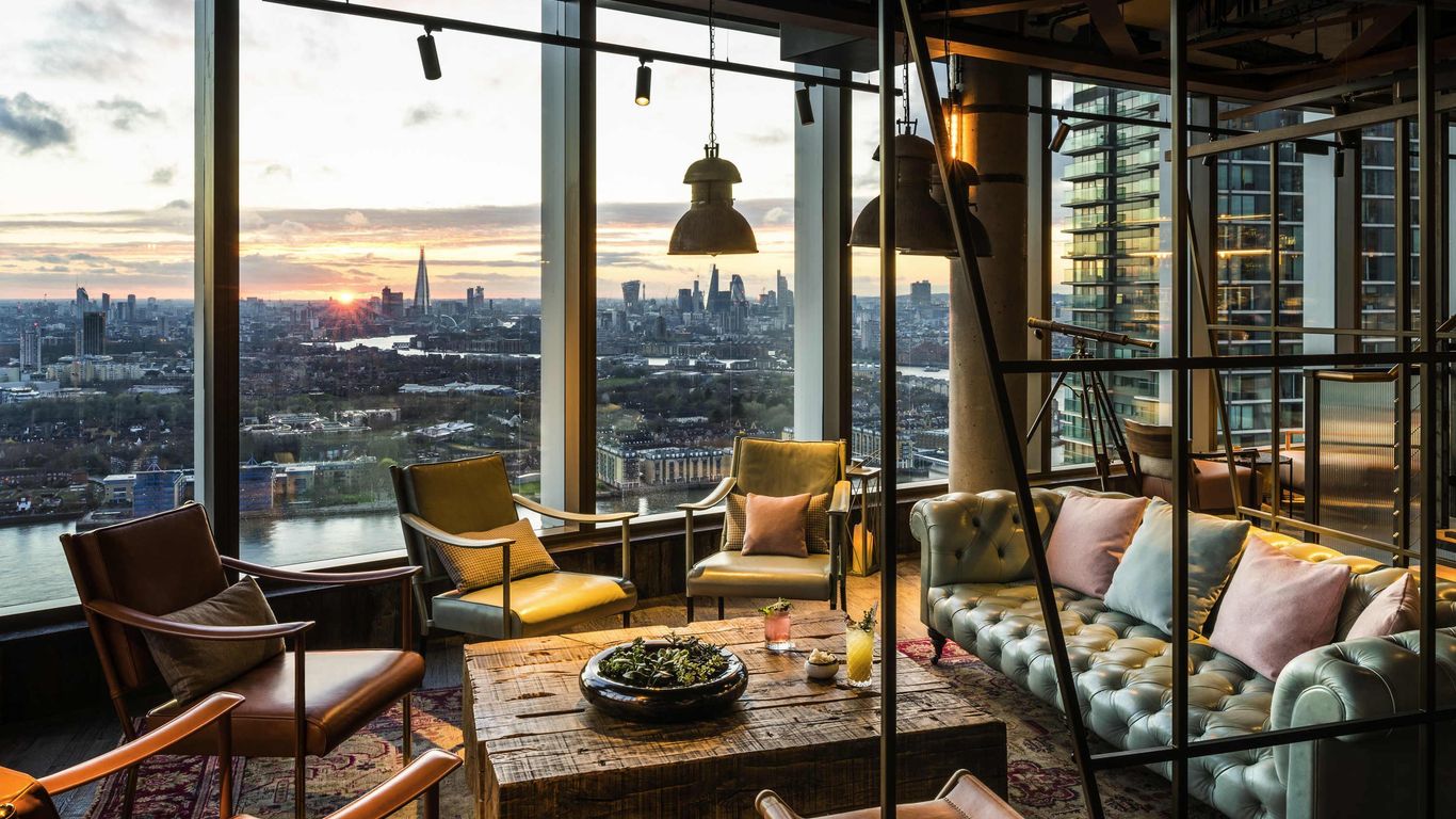 Novotel London Canary Wharf