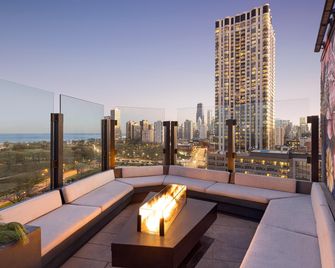 Hotel Lincoln - Chicago - Balkon