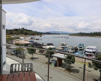 Hotel Portobelo Guatape - Guatapé - Balcony