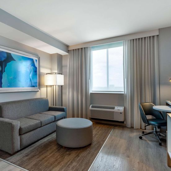 Wyndham Garden Miami International Airport image 1