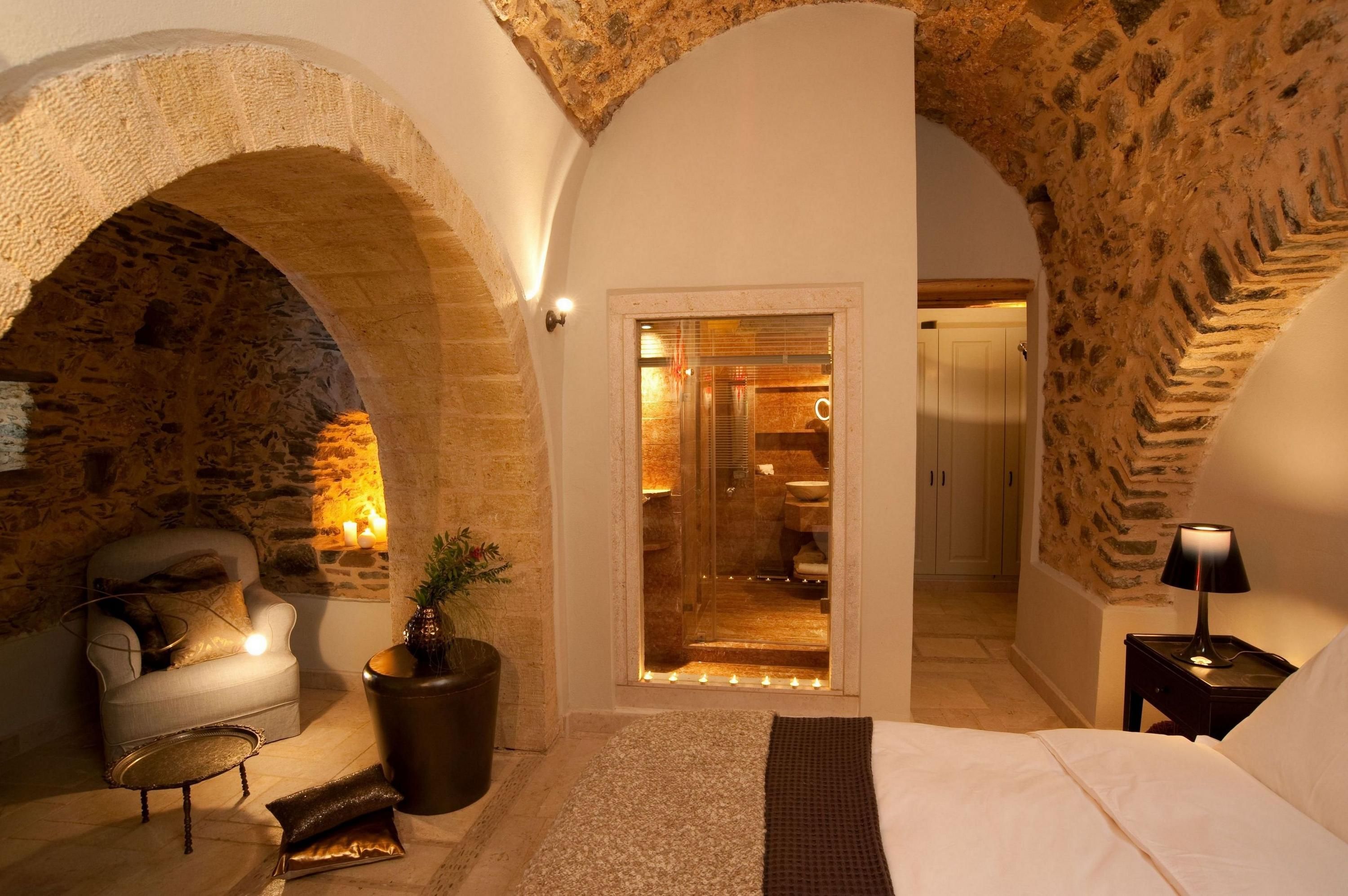 فندق كينستيرنا - مونيمفاسيا - غرفة نوم