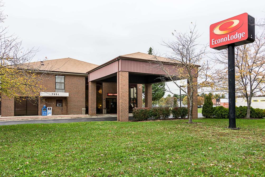 Econo Lodge Andrews Afb 73 8 2 Clinton Hotel Deals