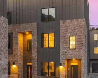 24K Escape - Rooftop Oasis, 3 Miles to Broadway! - Nashville - Edificio