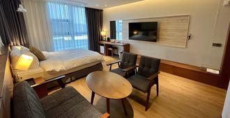 New Grand Hotel - Jinju - Bedroom