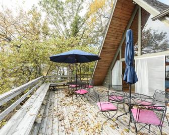 Charming, Private and Fully Furnished Lake Home on Grand Lake - Vinita - Patio