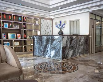 Orient Hotel Bishkek - Bishkek - Lobby